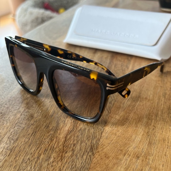 Marc jacobs Runway Sunglasses - Picture 4 of 5